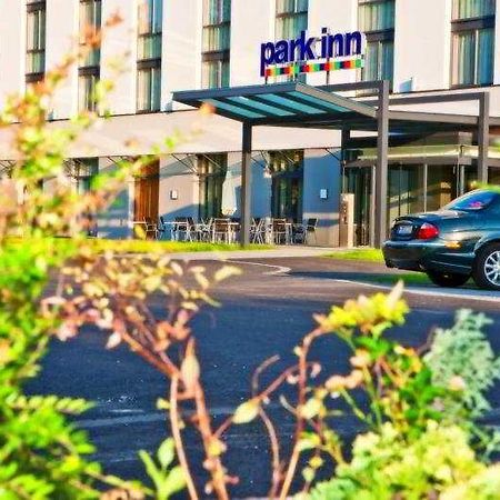 Park Inn By Radisson Vienna Klosterneuburg Bagian luar foto