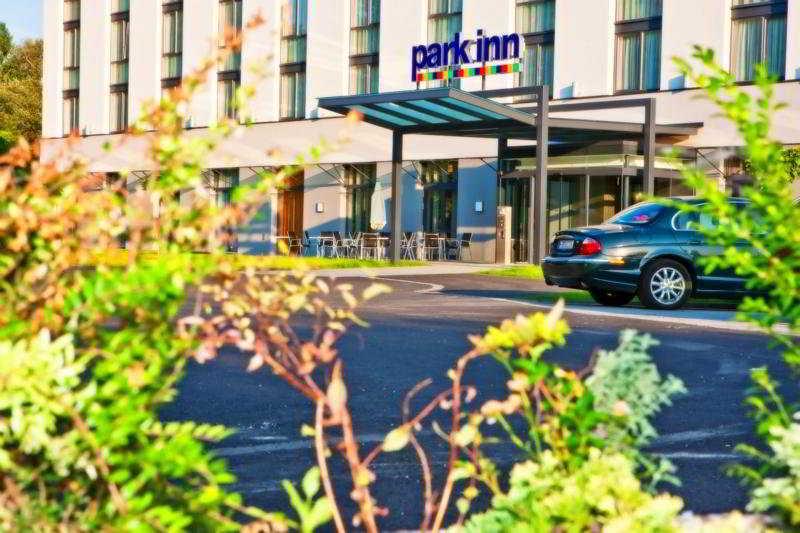 Park Inn By Radisson Vienna Klosterneuburg Bagian luar foto